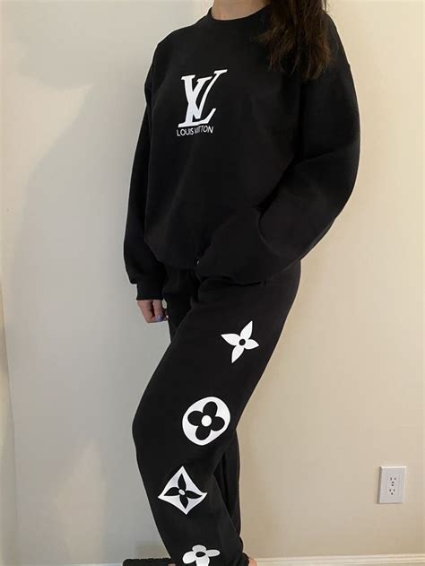 louis vuitton rode sweater|louis vuitton sweatsuit women.